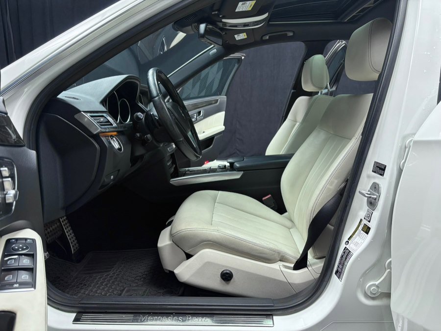 Used 2014 Mercedes-Benz E 350 4MATIC Sedan w/ Premium 1 Package image 29