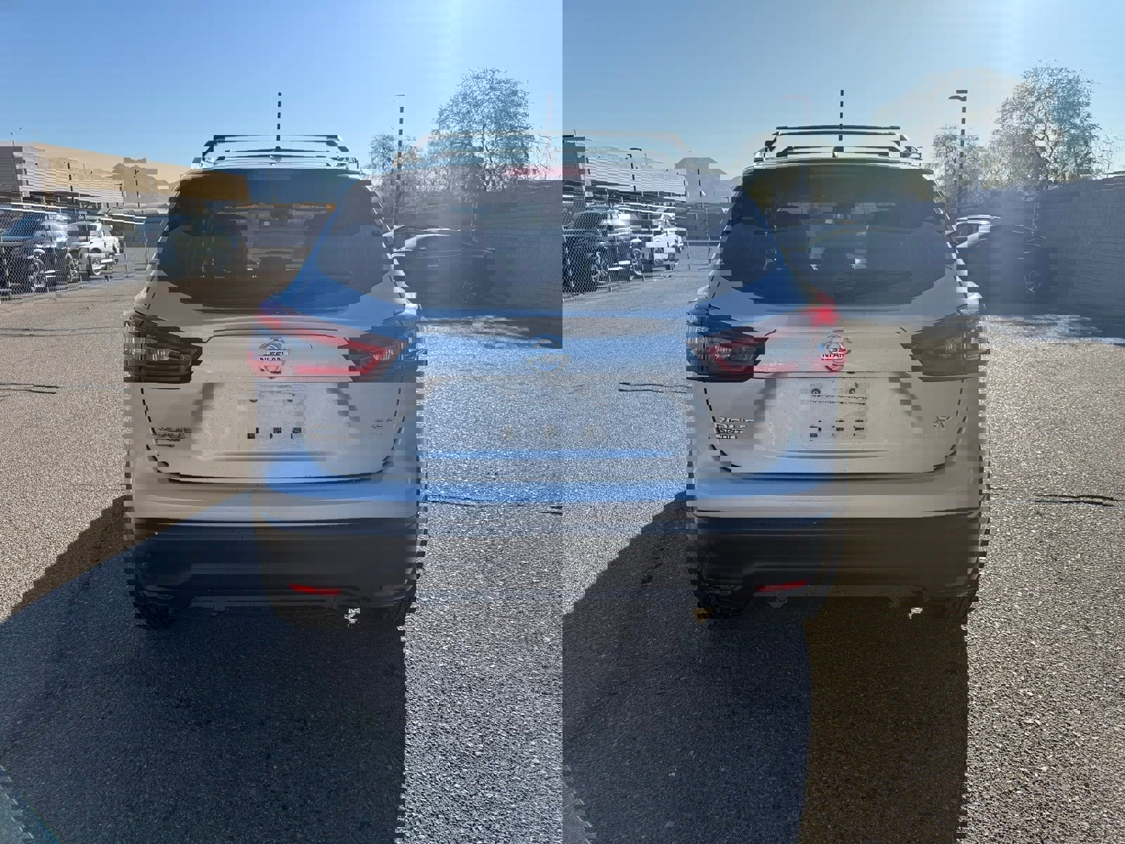 Used 2020 Nissan Rogue Sport SV w/ Technology Package image 6