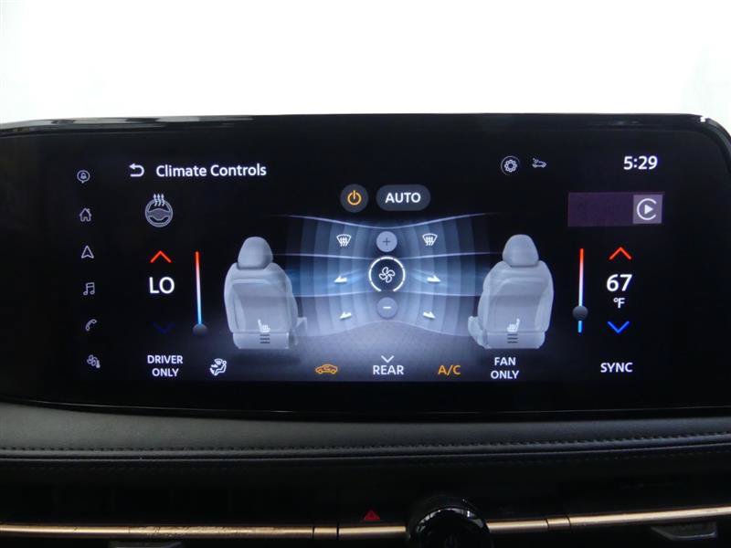 Used 2023 Nissan Ariya AWD image 11