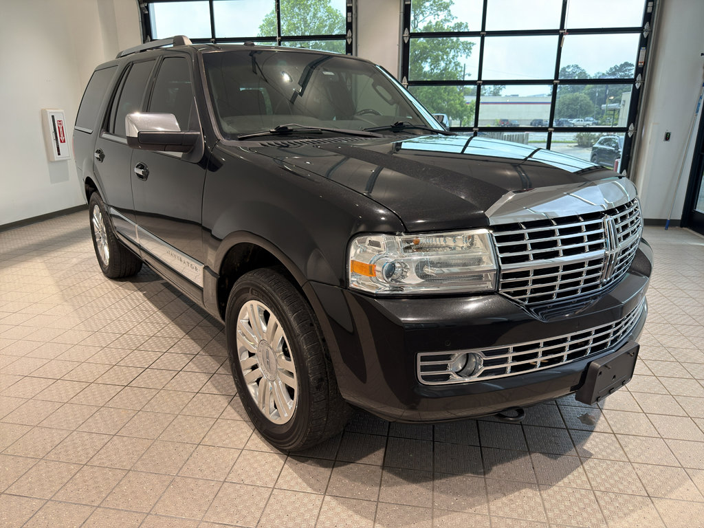 Used 2013 Lincoln Navigator 2WD w/ HD Trailer Tow Pkg image 7
