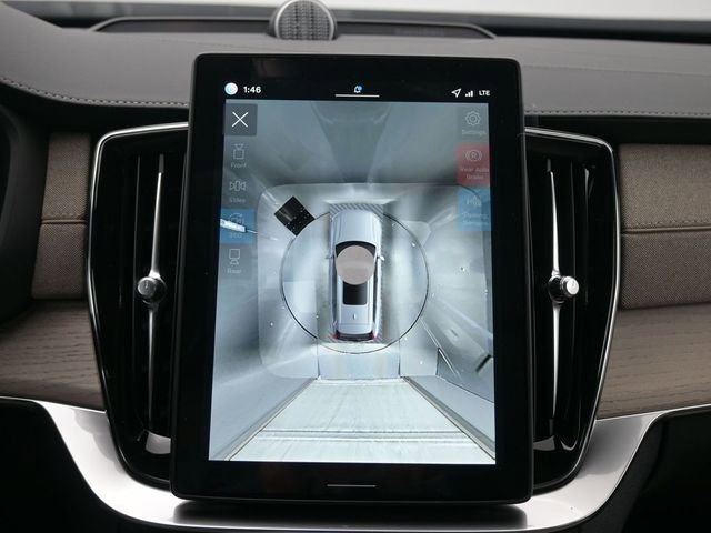 New 2026 Volvo XC90 B6 Ultra w/ Lounge Package image 21