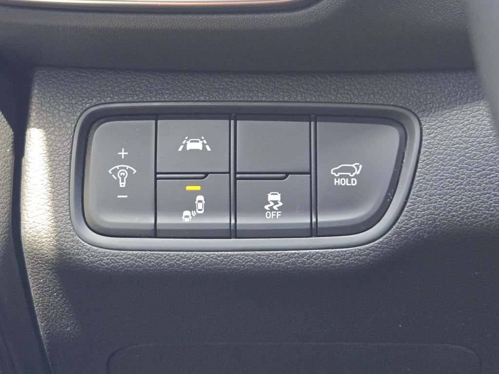 Used 2020 Hyundai Santa Fe Limited FWD image 22