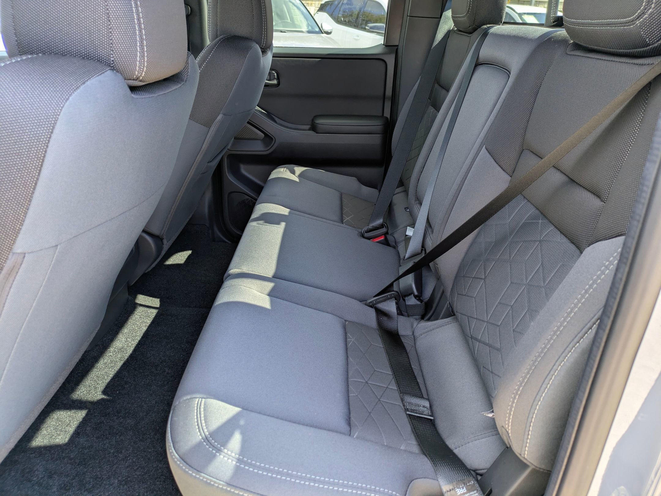 New 2026 Nissan Frontier SV image 12