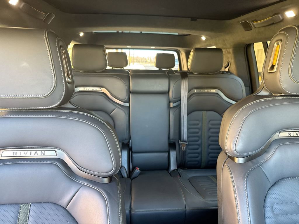 Used 2024 Rivian R1S Adventure image 34