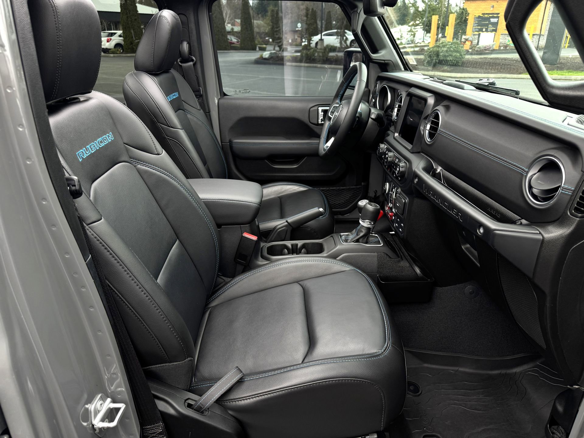 Used 2023 Jeep Wrangler Unlimited Rubicon 4xe w/ Cold Weather Group image 30