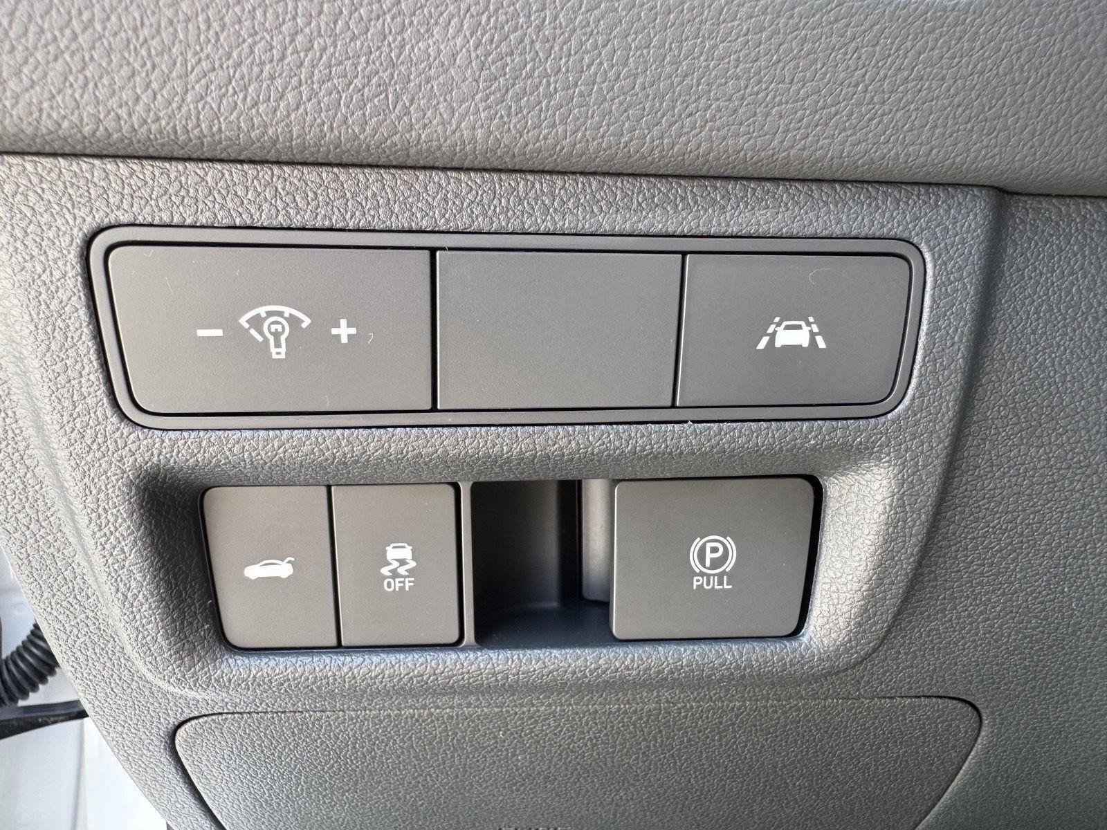 Used 2022 Hyundai Sonata Limited FWD image 28
