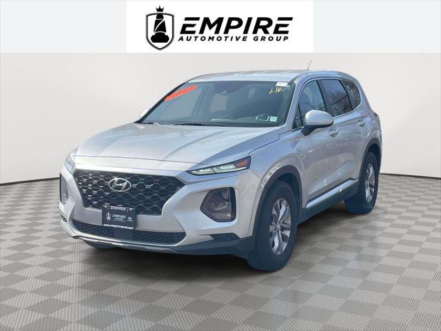 Used 2019 Hyundai Santa Fe SE image 3