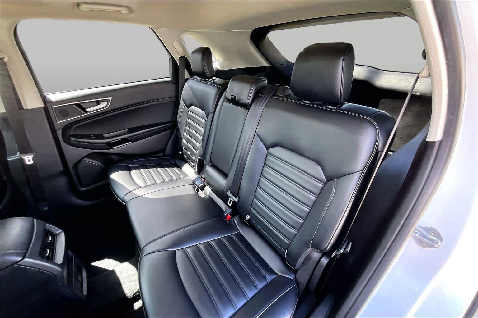 Used 2023 Ford Edge SEL AWD/4WD image 18