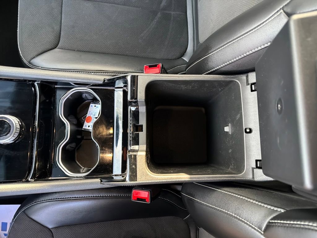 Used 2023 Jeep Grand Cherokee Altitude image 15