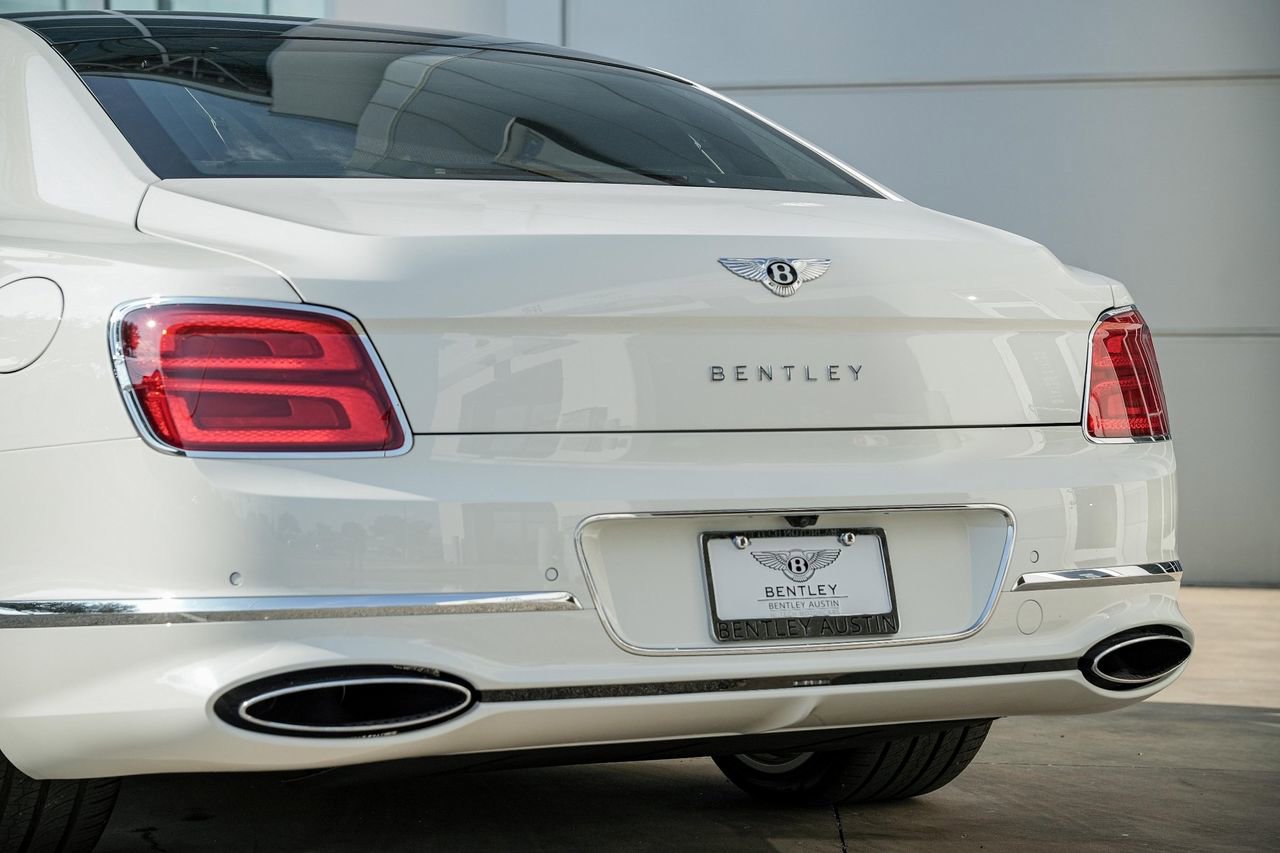New 2026 Bentley Flying Spur Plug-In Hybrid image 12