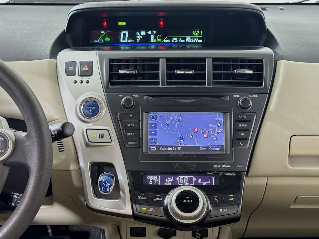 Used 2014 Toyota Prius V Three FWD image 16