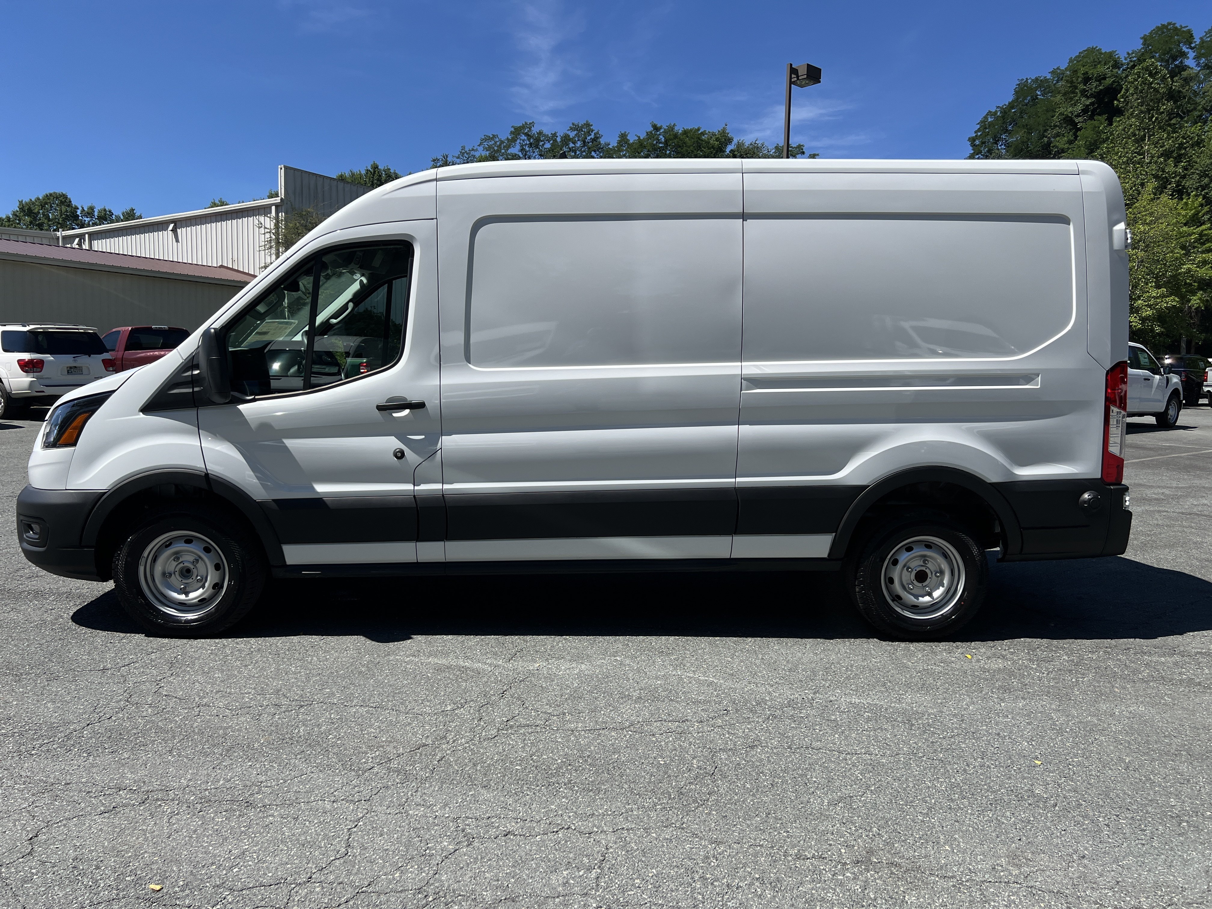 New 2024 Ford Transit 250 148 Medium Roof w/ Load Area Protection Package RWD image 7