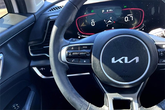 Used 2024 Kia Sportage EX image 10