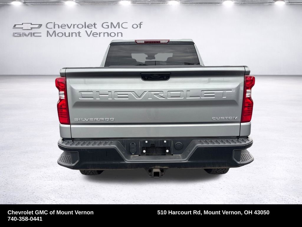 Used 2025 Chevrolet Silverado 1500 Custom Trail Boss AWD/4WD image 4