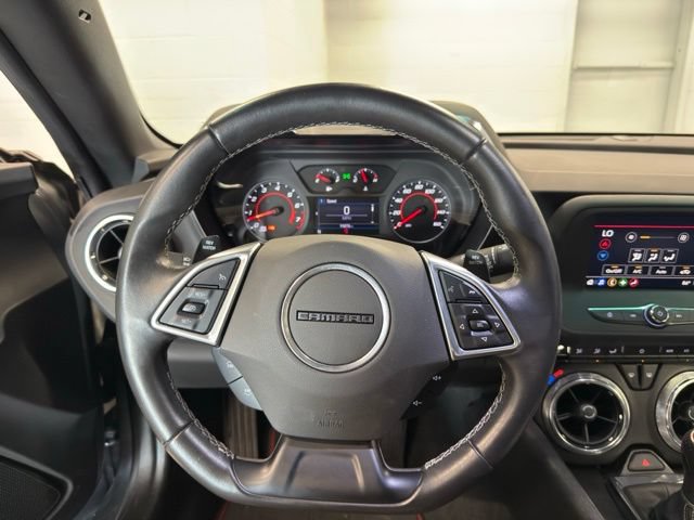 Used 2021 Chevrolet Camaro LT RWD image 15