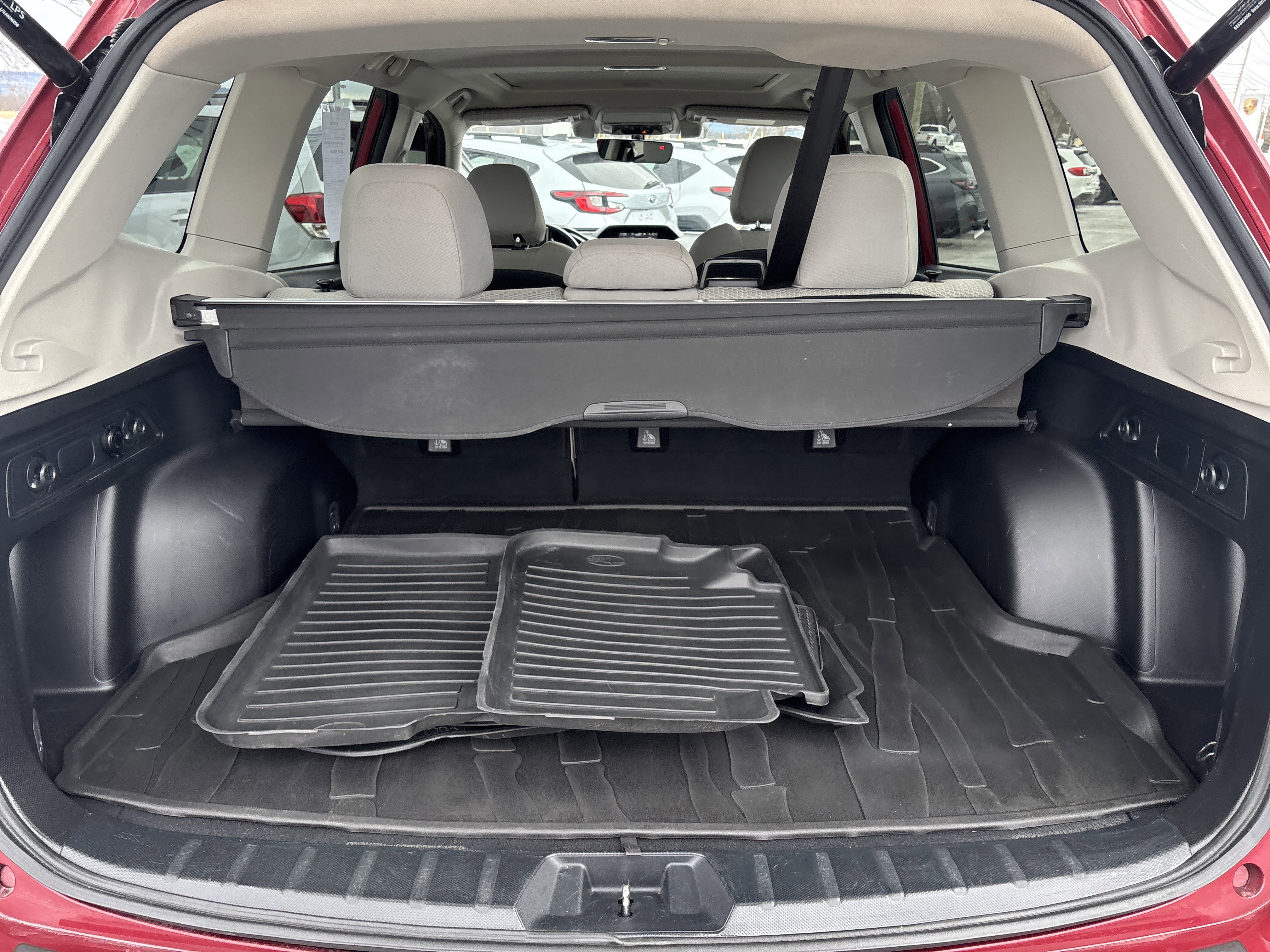 Used 2020 Subaru Forester Premium image 6