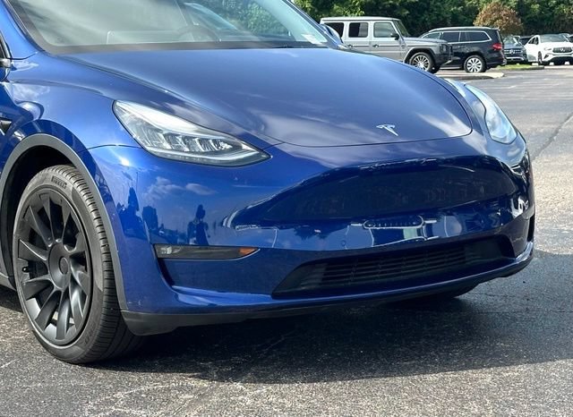 Used 2021 Tesla Model Y Long Range AWD/4WD image 2