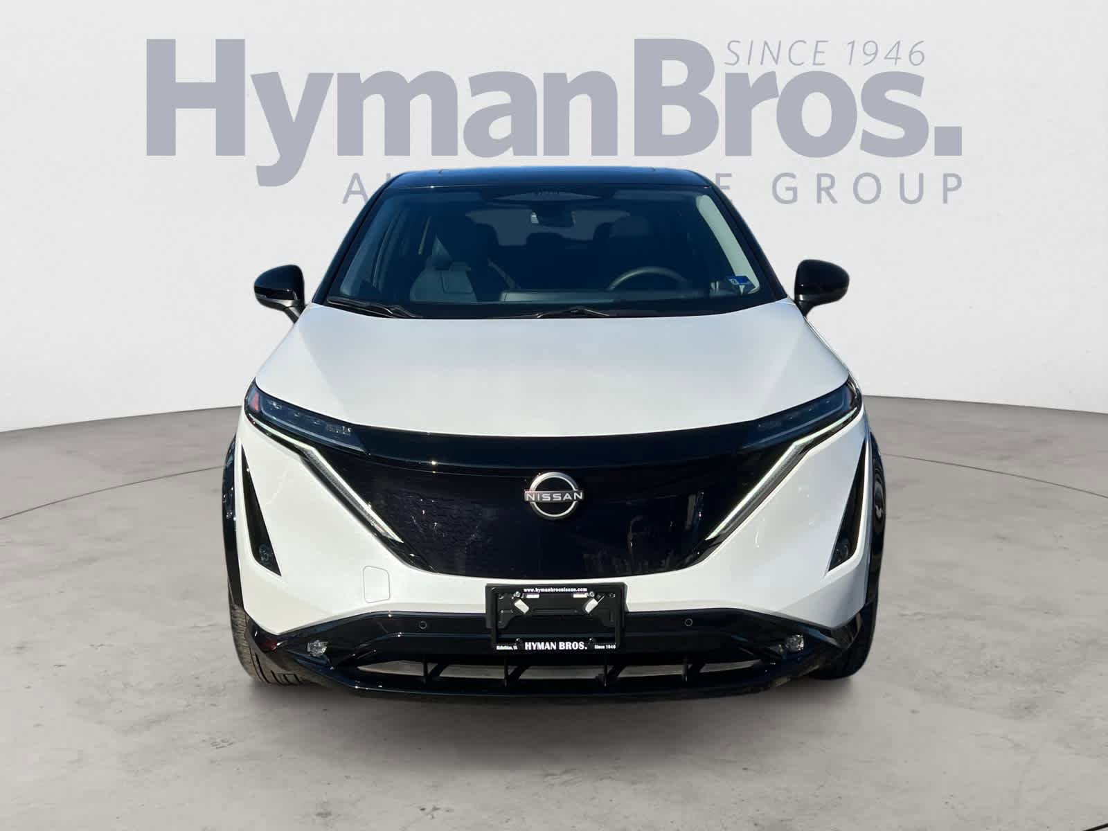 Certified 2025 Nissan Ariya Platinum image 9