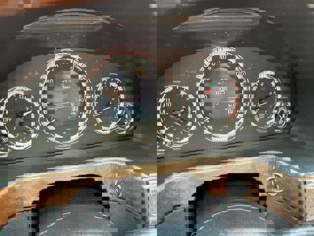 Used 2011 Mercedes-Benz E 350 Luxury image 14