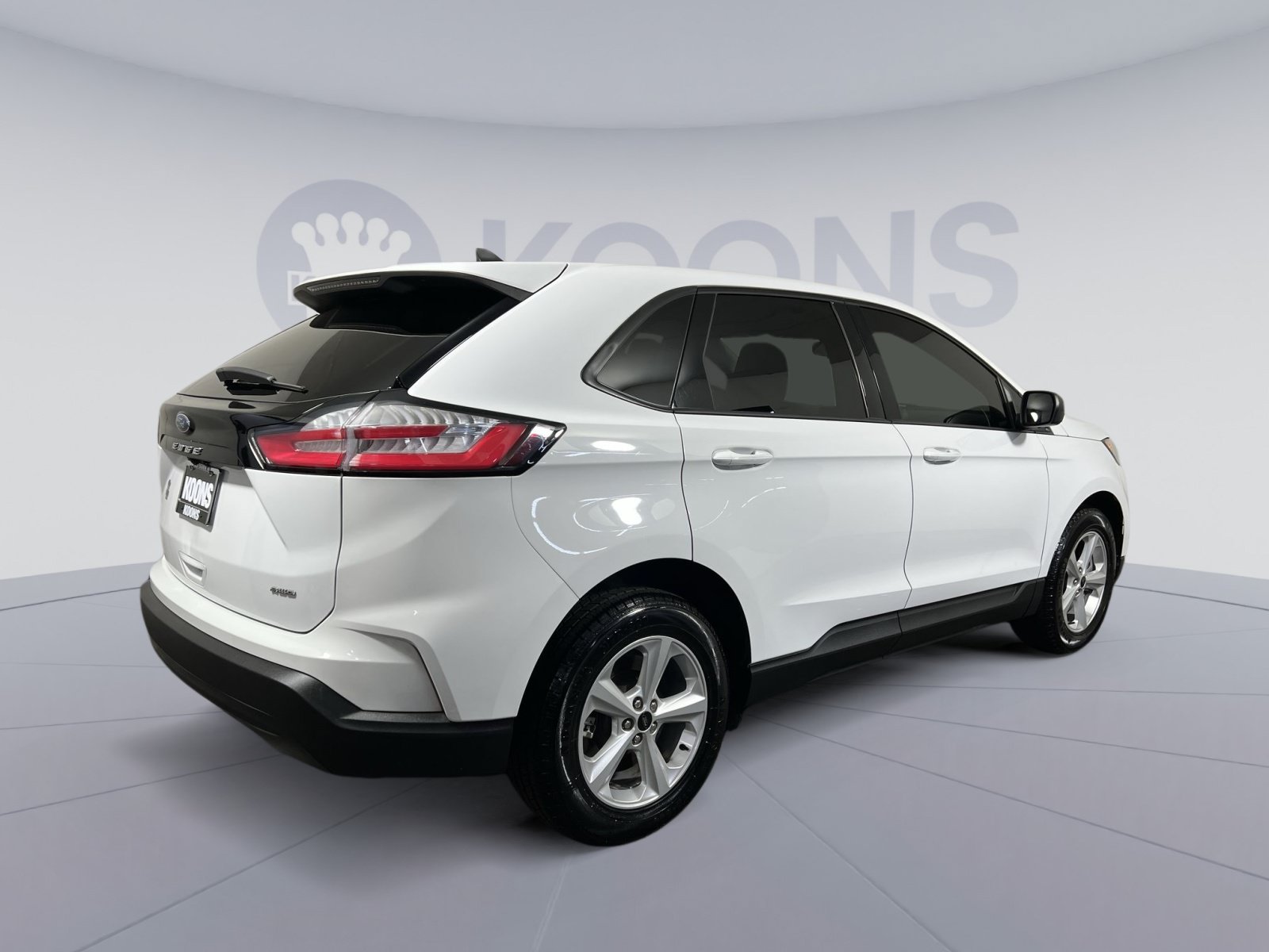Used 2023 Ford Edge SE AWD/4WD image 11