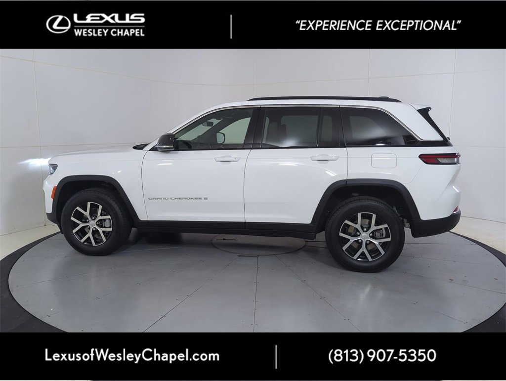 Used 2025 Jeep Grand Cherokee Limited w/ Trailer Tow Package image 5