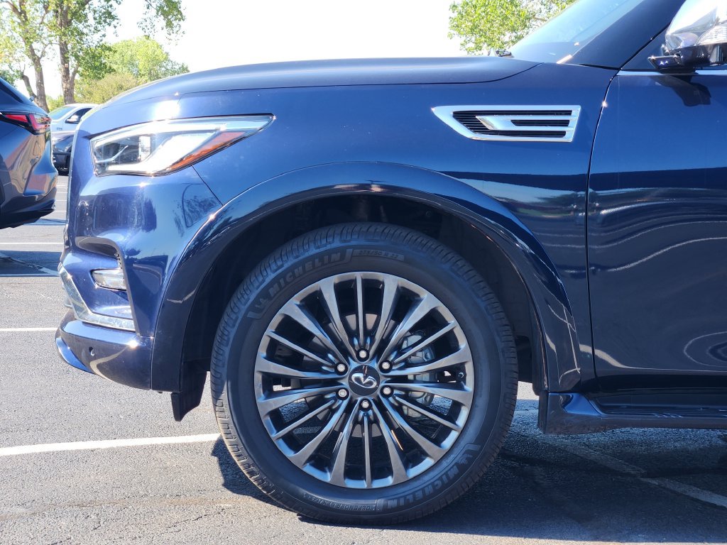 Used 2022 INFINITI QX80 Sensory w/ Cargo Package RWD image 8