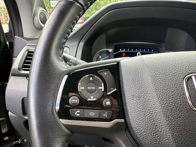 Certified 2020 Honda Pilot Touring image 30