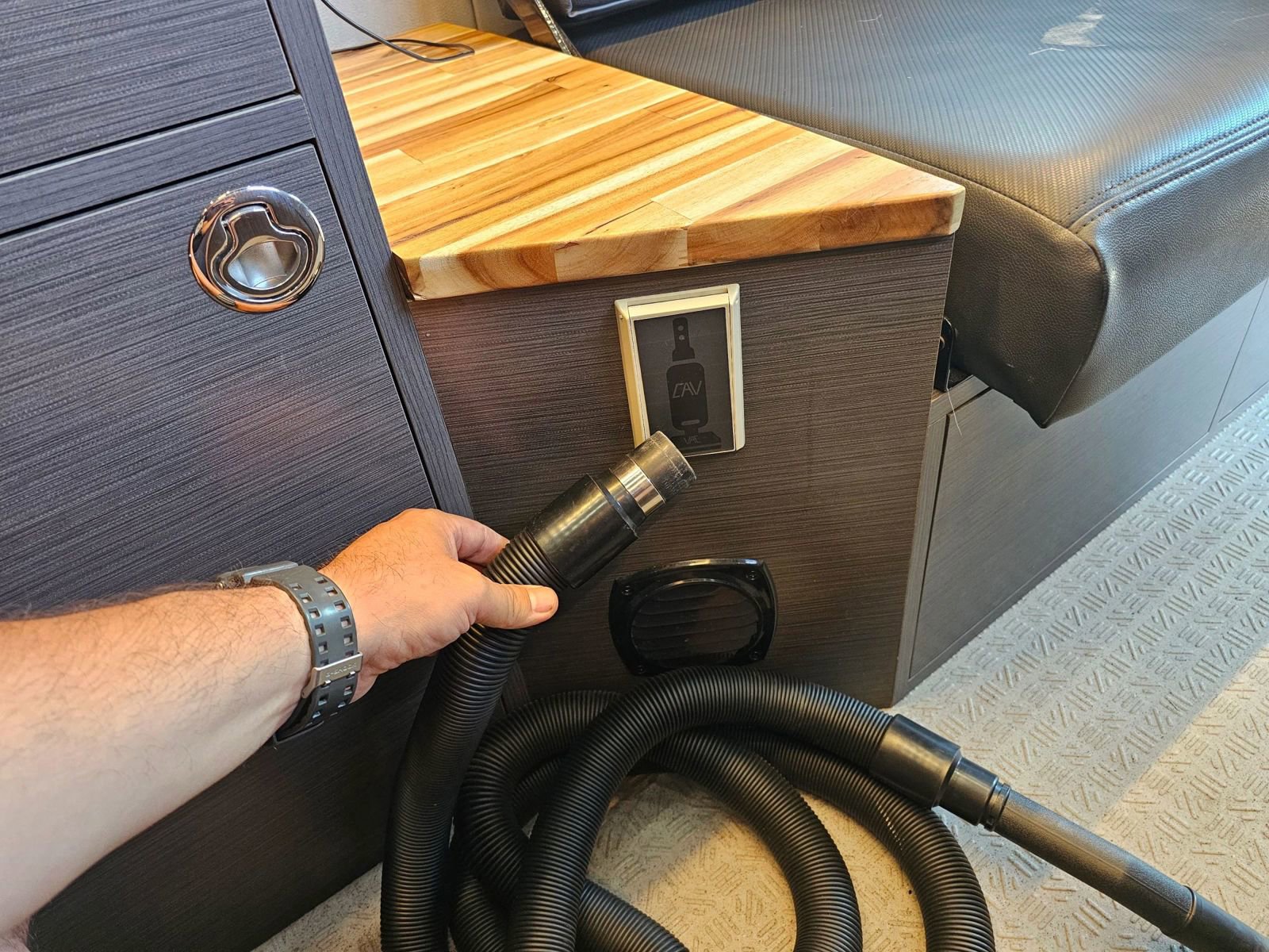 Used 2022 Mercedes-Benz Sprinter 2500 image 4