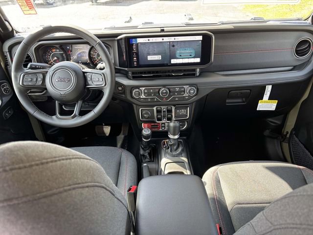 New 2026 Jeep Wrangler Unlimited Rubicon w/ Xtreme 35 Tire Package image 2