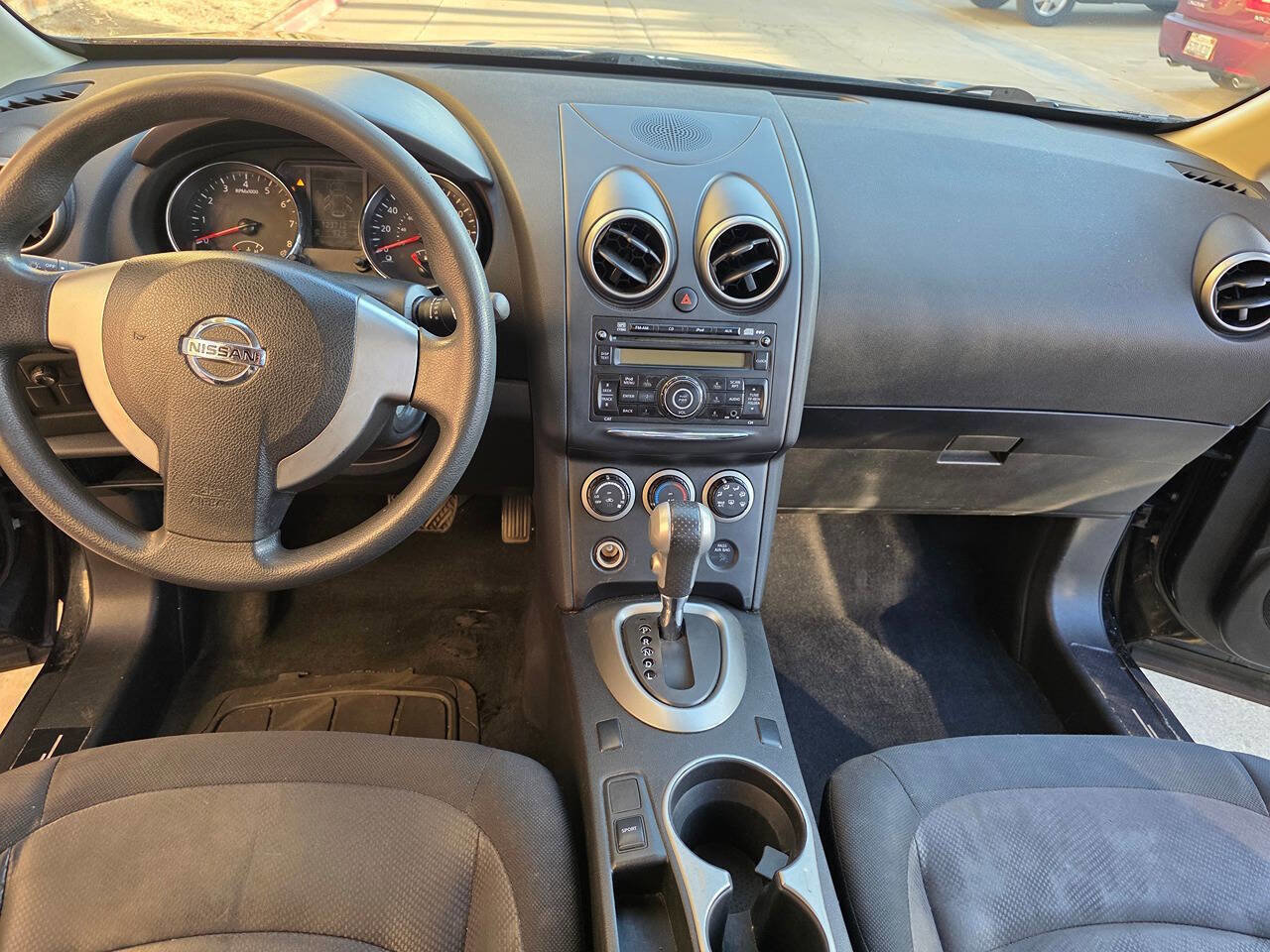 Used 2014 Nissan Rogue S image 10