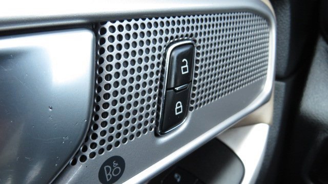 Certified 2023 Ford Explorer Limited image 27