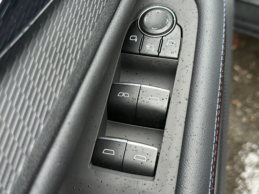 New 2026 Chevrolet Blazer EV RS image 20