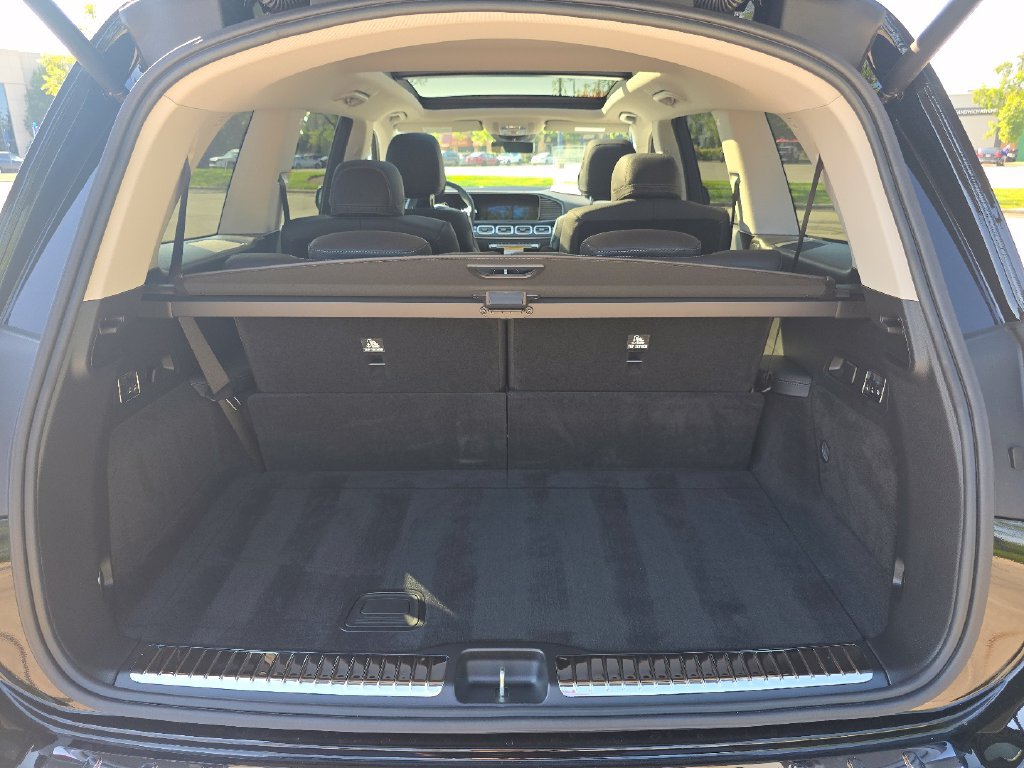 New 2026 Mercedes-Benz GLS 450 4MATIC image 18