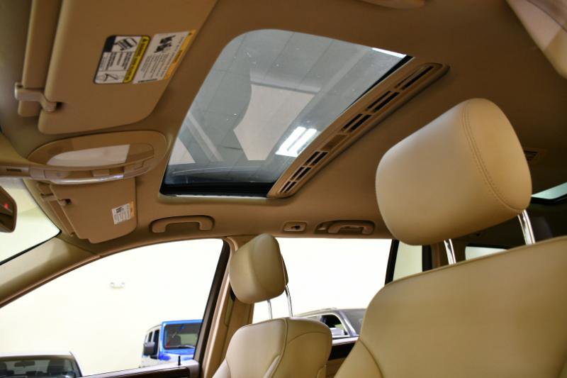 Used 2012 Mercedes-Benz GL 450 4MATIC image 16