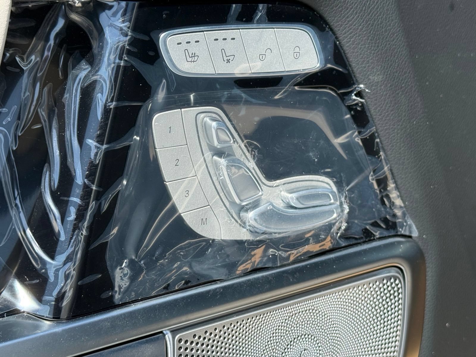 New 2027 Mercedes-Benz G 580 e image 15