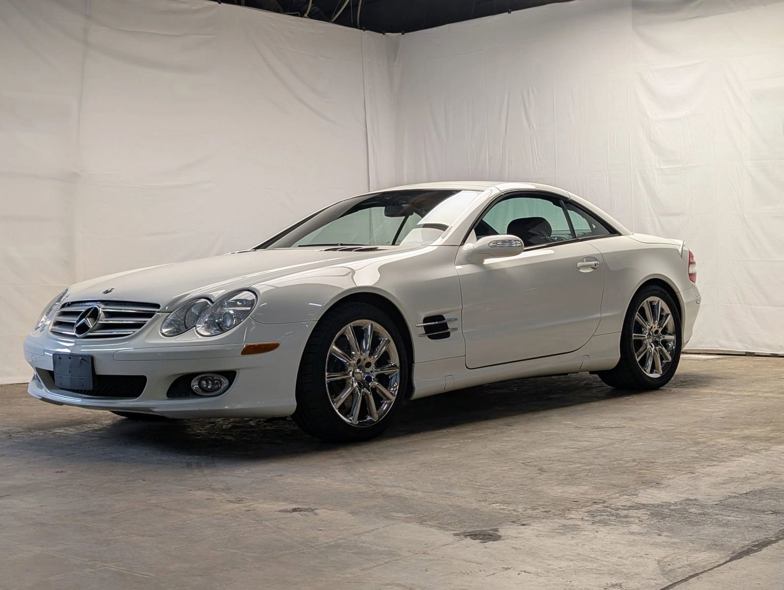 Used 2007 Mercedes-Benz SL 550 image 3
