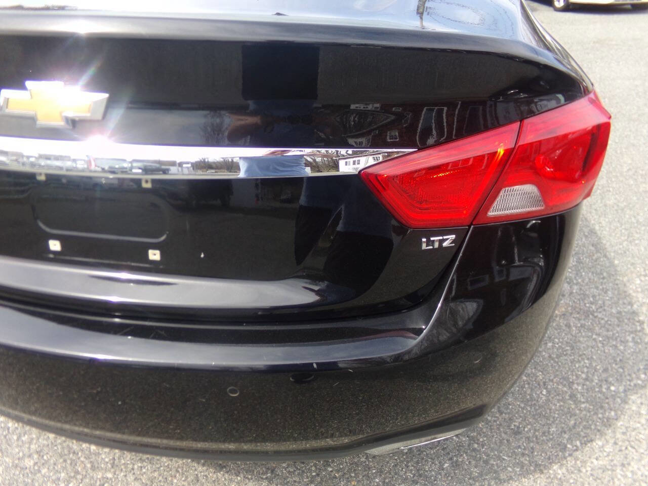 Used 2016 Chevrolet Impala LTZ image 9