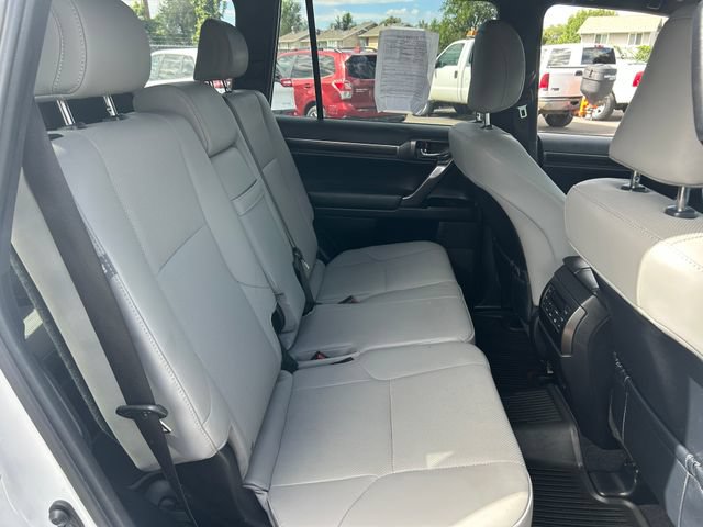 Used 2023 Lexus GX 460 w/ Black Line Special Edition AWD/4WD image 33