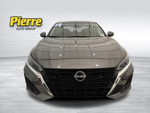 Used 2023 Nissan Altima 2.5 SL FWD image 7