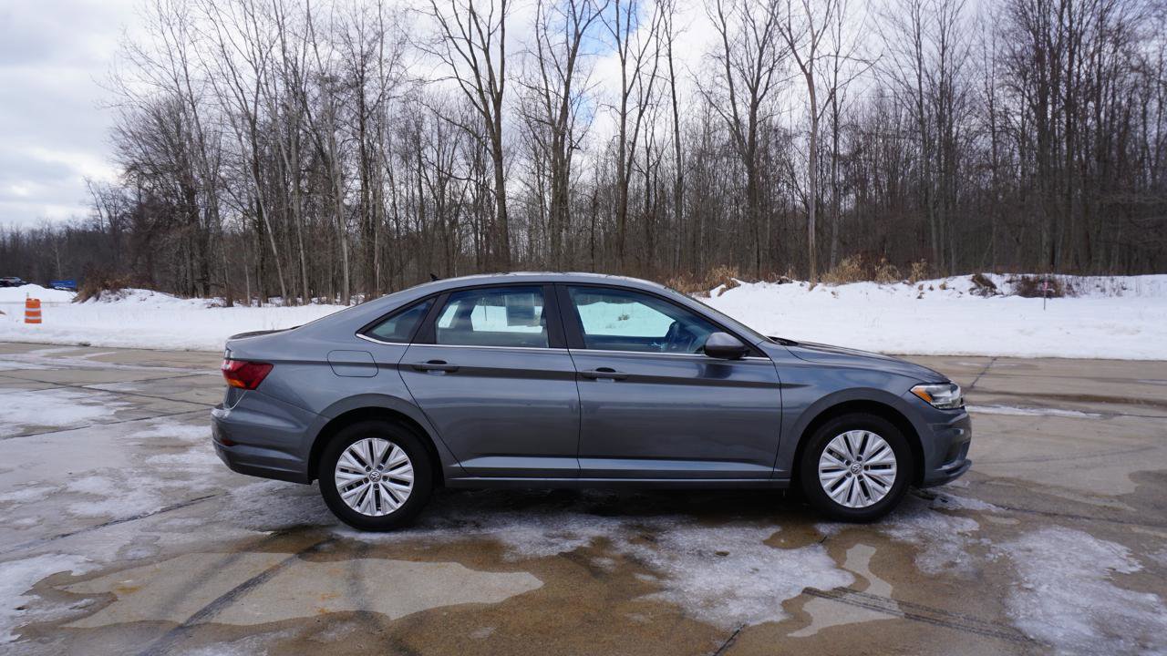 Used 2019 Volkswagen Jetta R-Line image 6