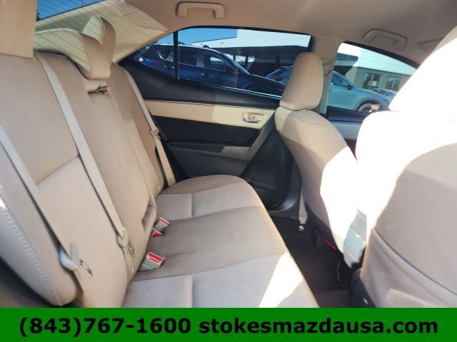 Used 2015 Toyota Corolla LE FWD image 15