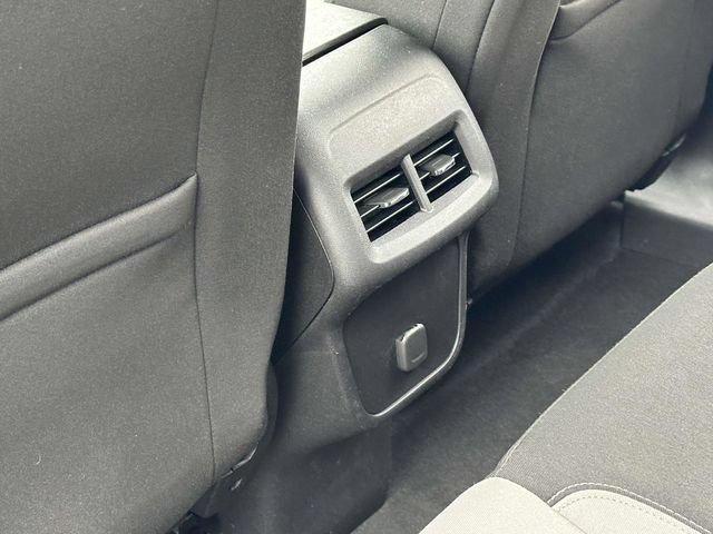 Certified 2018 Chevrolet Equinox LT FWD image 17