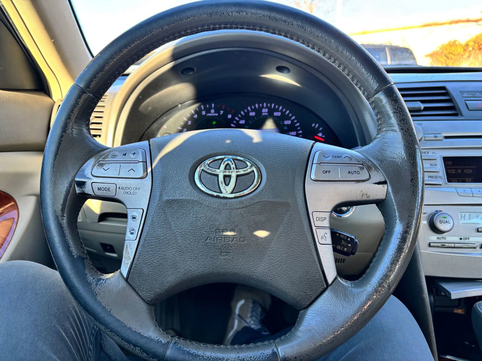 Used 2011 Toyota Camry XLE w/ XLE Extra-Value Pkg #1 image 29