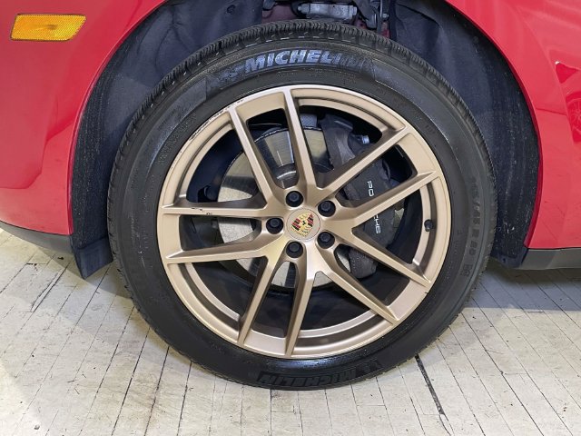 Certified 2022 Porsche Macan AWD/4WD image 14