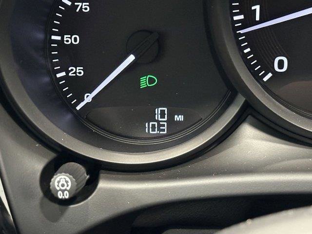 New 2025 Porsche Macan image 22