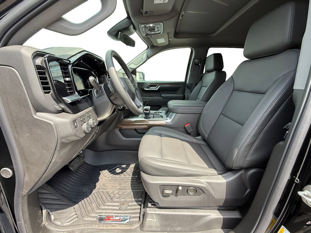 New 2026 Chevrolet Silverado 1500 LT Trail Boss w/ LT Trail Boss Premium Package AWD/4WD image 9