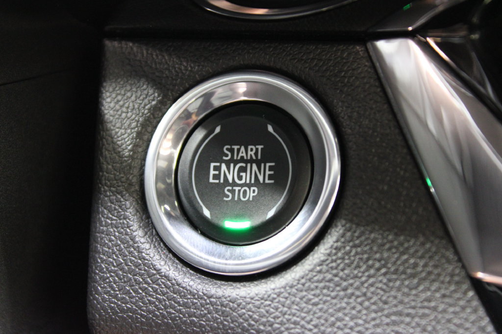 Used 2025 Buick Envista Sport Touring w/ Convenience I Package FWD image 12