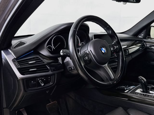 Used 2015 BMW X5 xDrive50i AWD/4WD image 9