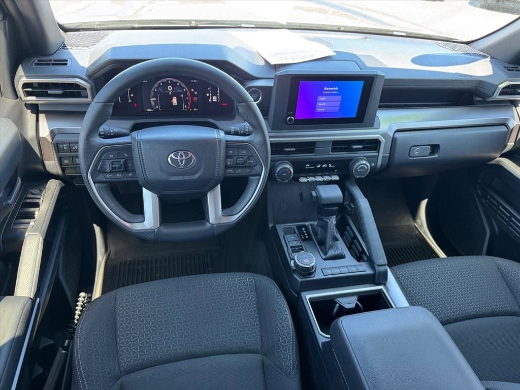 Used 2026 Toyota 4Runner SR5 AWD/4WD image 15