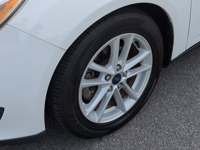 Used 2018 Ford Focus SE image 11